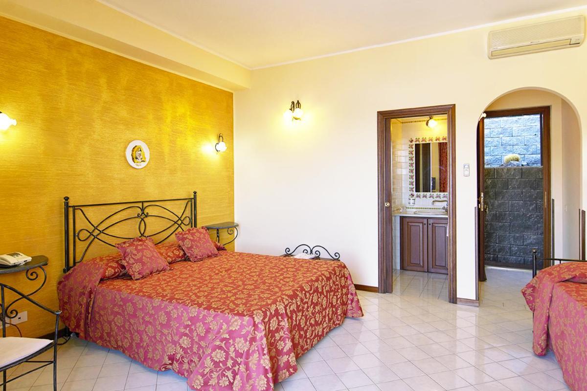 Hotel A Pinnata Lipari  Exteriér fotografie
