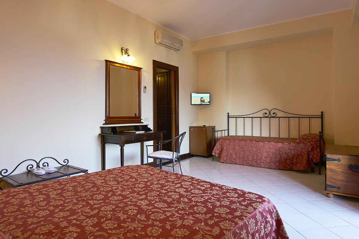Hotel A Pinnata Lipari  Exteriér fotografie